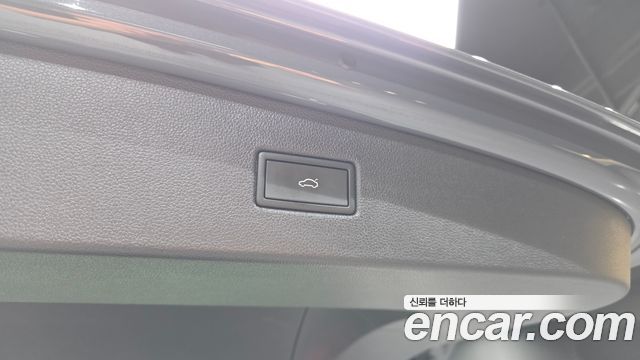 Volkswagen Tiguan 2024 — photo 33