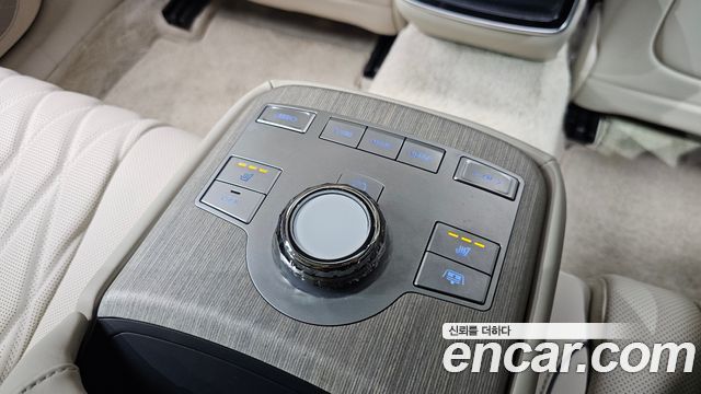 Genesis G80 2025 — photo 28
