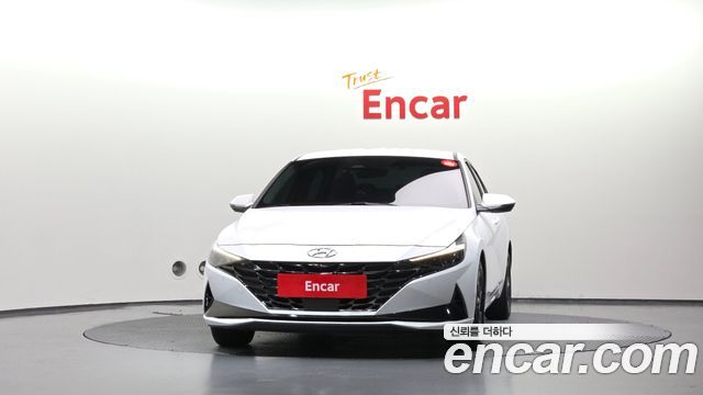 Hyundai AVANTE 2022 — photo 3
