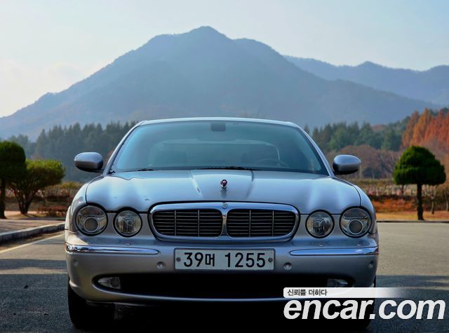 Jaguar XJ 2006 — photo 2