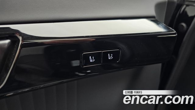 Hyundai Grandeur 2025 — photo 34