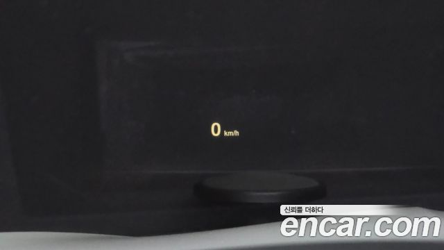 BMW 5-Series 2012 — photo 17