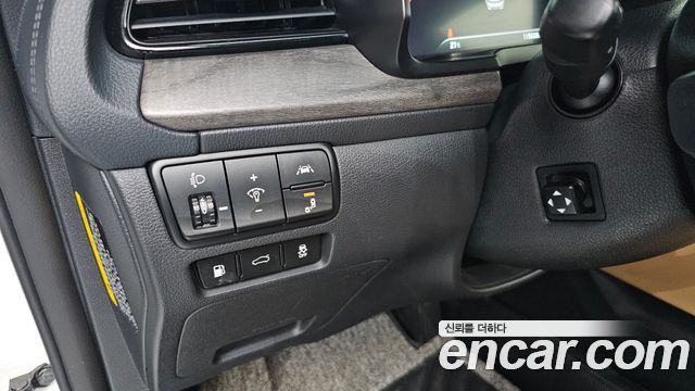 Kia K7 2020 — photo 12