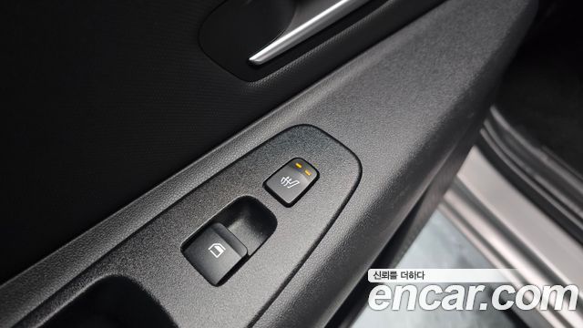 Hyundai AVANTE 2021 — photo 24