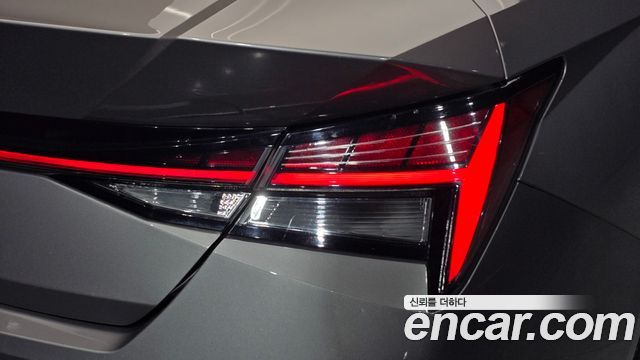 Hyundai AVANTE 2021 — photo 9