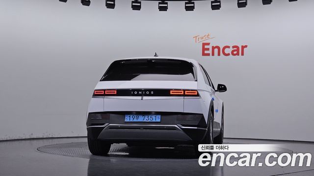 Hyundai Ioniq5 2022 — photo 4