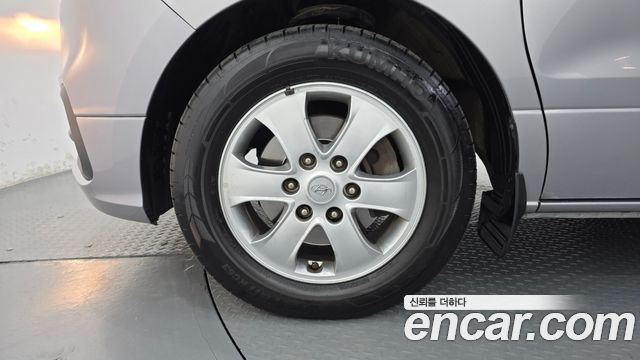 Hyundai Starex 2019 — photo 5
