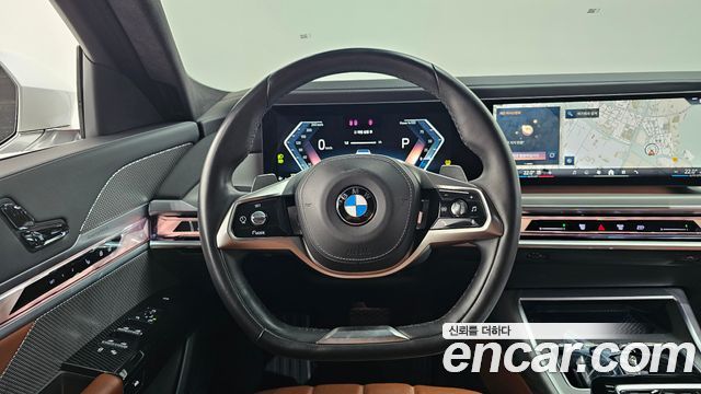 BMW 7-Series 2023 — photo 14