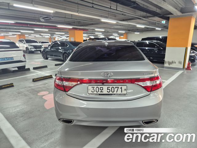 Hyundai Grandeur 2011 — photo 4