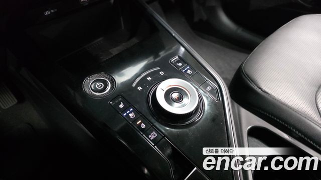 Kia Niro 2023 — photo 12