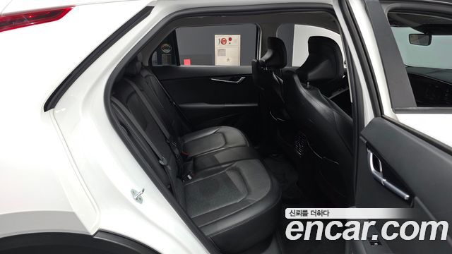 Kia Niro 2023 — photo 18