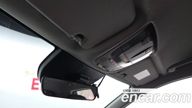Kia Niro 2023 — photo 27