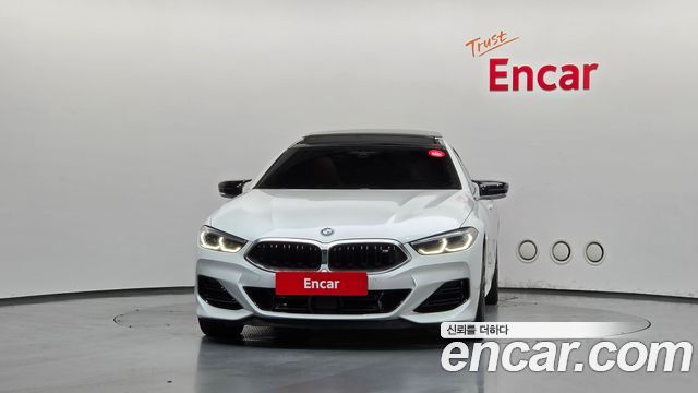 BMW 8-Series 2023 — photo 3