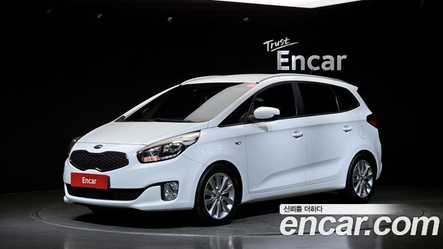 Kia Carens 2015 — photo 1