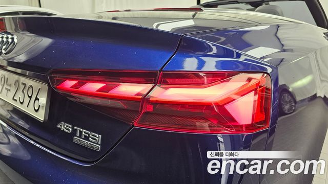 Audi A5 2021 — photo 9