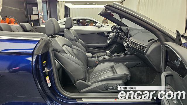 Audi A5 2021 — photo 16