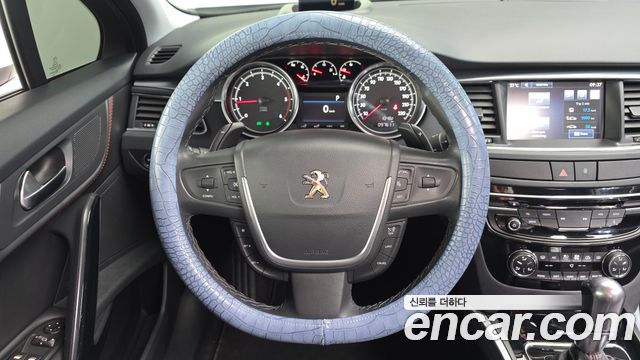 Peugeot 508 2017 — photo 13