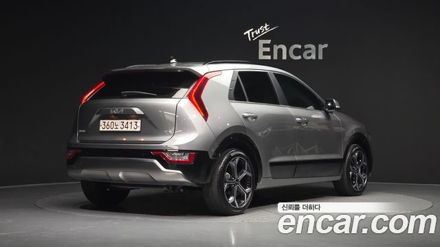 Kia Niro 2022 — photo 2