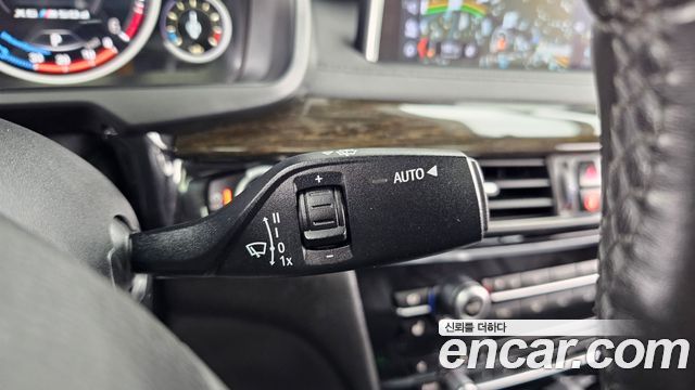 BMW X6 2018 — photo 29