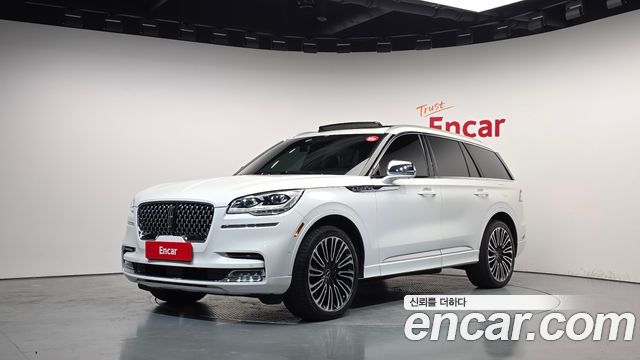 Lincoln Aviator 2022 — photo 1