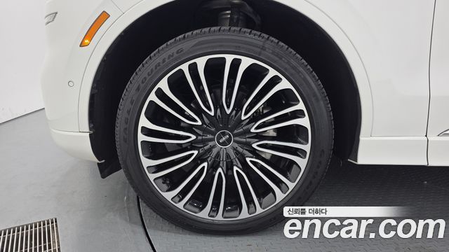 Lincoln Aviator 2022 — photo 5