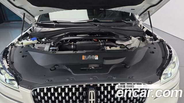 Lincoln Aviator 2022 — photo 6