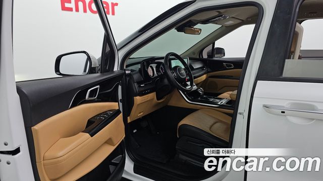 Kia Canival 2023 — photo 13