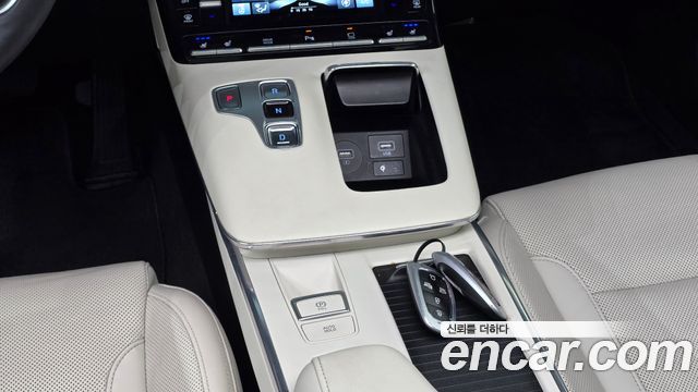 Hyundai Grandeur 2023 — photo 12