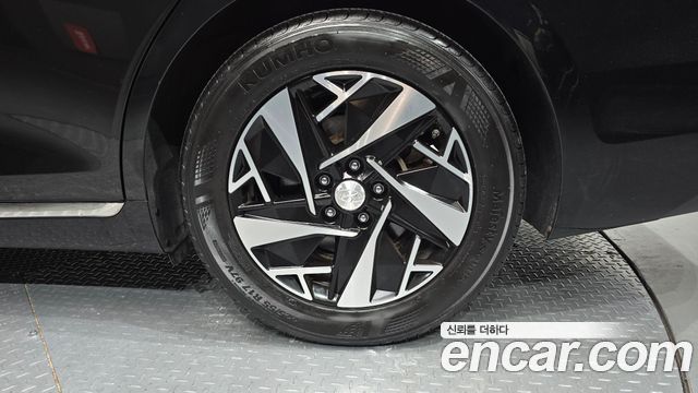 Hyundai Grandeur 2023 — photo 7