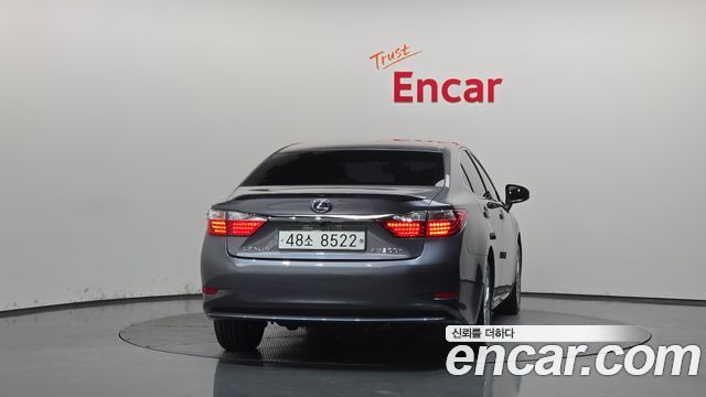Lexus ES 2015 — photo 4