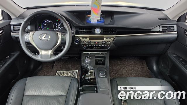 Lexus ES 2015 — photo 7