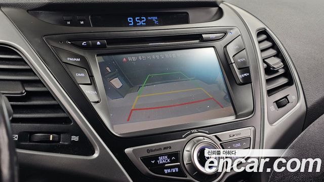 Hyundai AVANTE 2015 — photo 21