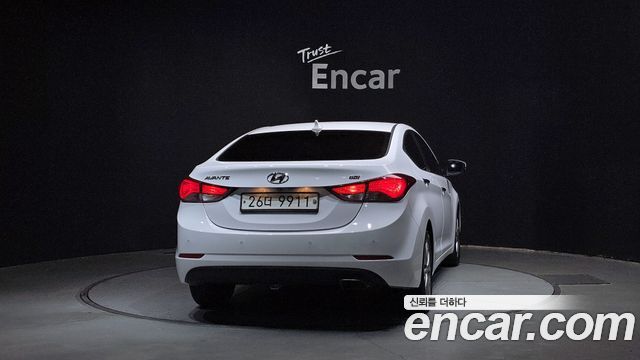 Hyundai AVANTE 2015 — photo 4