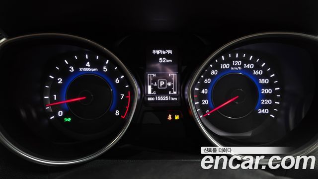 Hyundai AVANTE 2015 — photo 11
