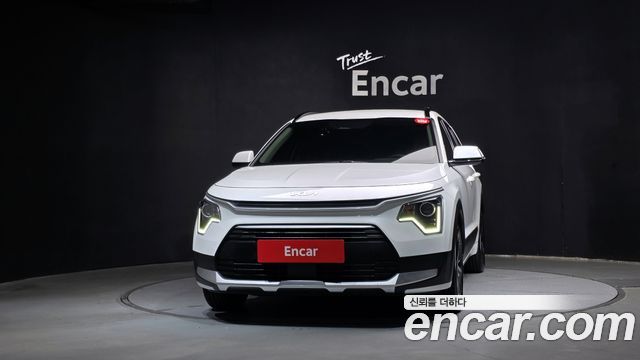 Kia Niro 2024 — photo 3