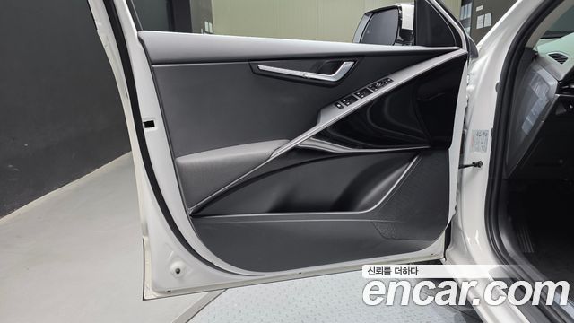 Kia Niro 2024 — photo 14