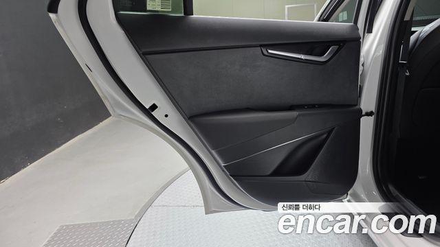 Kia Niro 2024 — photo 15