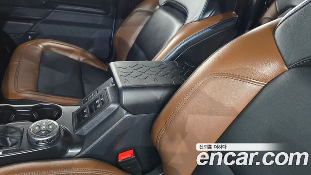 Ford Bronco 2024 — photo 17