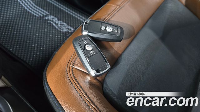 Ford Bronco 2024 — photo 31