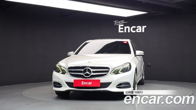 Mercedes-Benz E-Class 2014 — photo 3