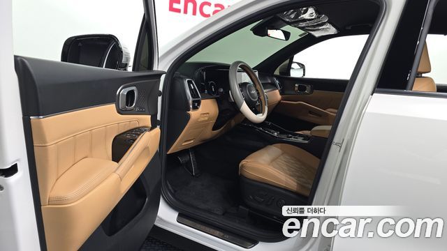 Kia Sorento 2023 — photo 13