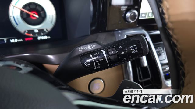 Kia Sorento 2023 — photo 28