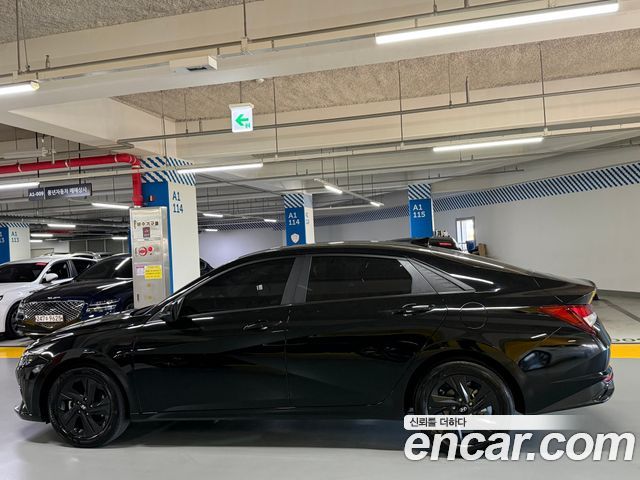 Hyundai AVANTE 2023 — photo 2