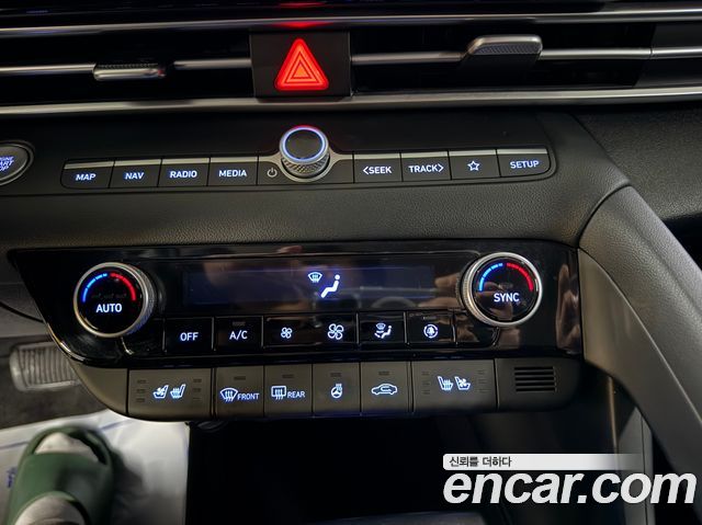 Hyundai AVANTE 2023 — photo 7