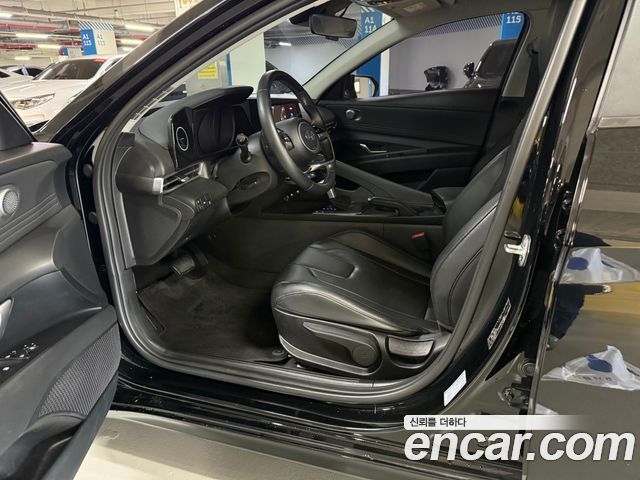 Hyundai AVANTE 2023 — photo 13