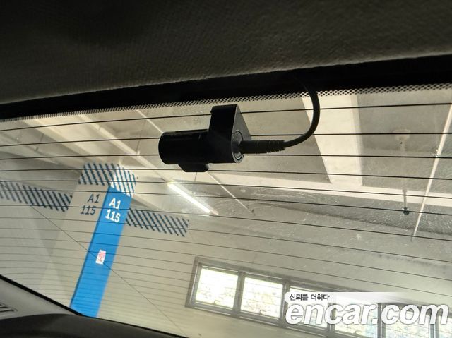 Hyundai AVANTE 2023 — photo 19