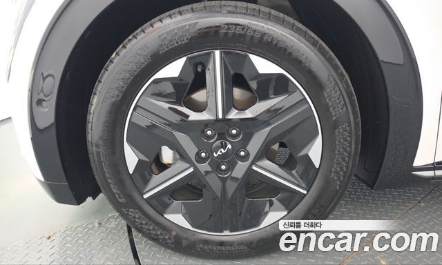 Kia EV6 2025 — photo 5