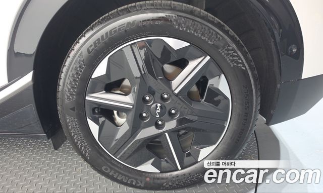 Kia EV6 2025 — photo 7