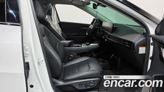 Kia EV6 2025 — photo 16