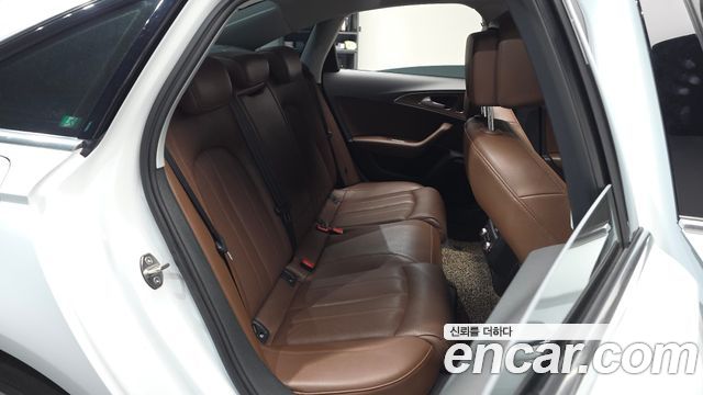 Audi A6 2016 — photo 17